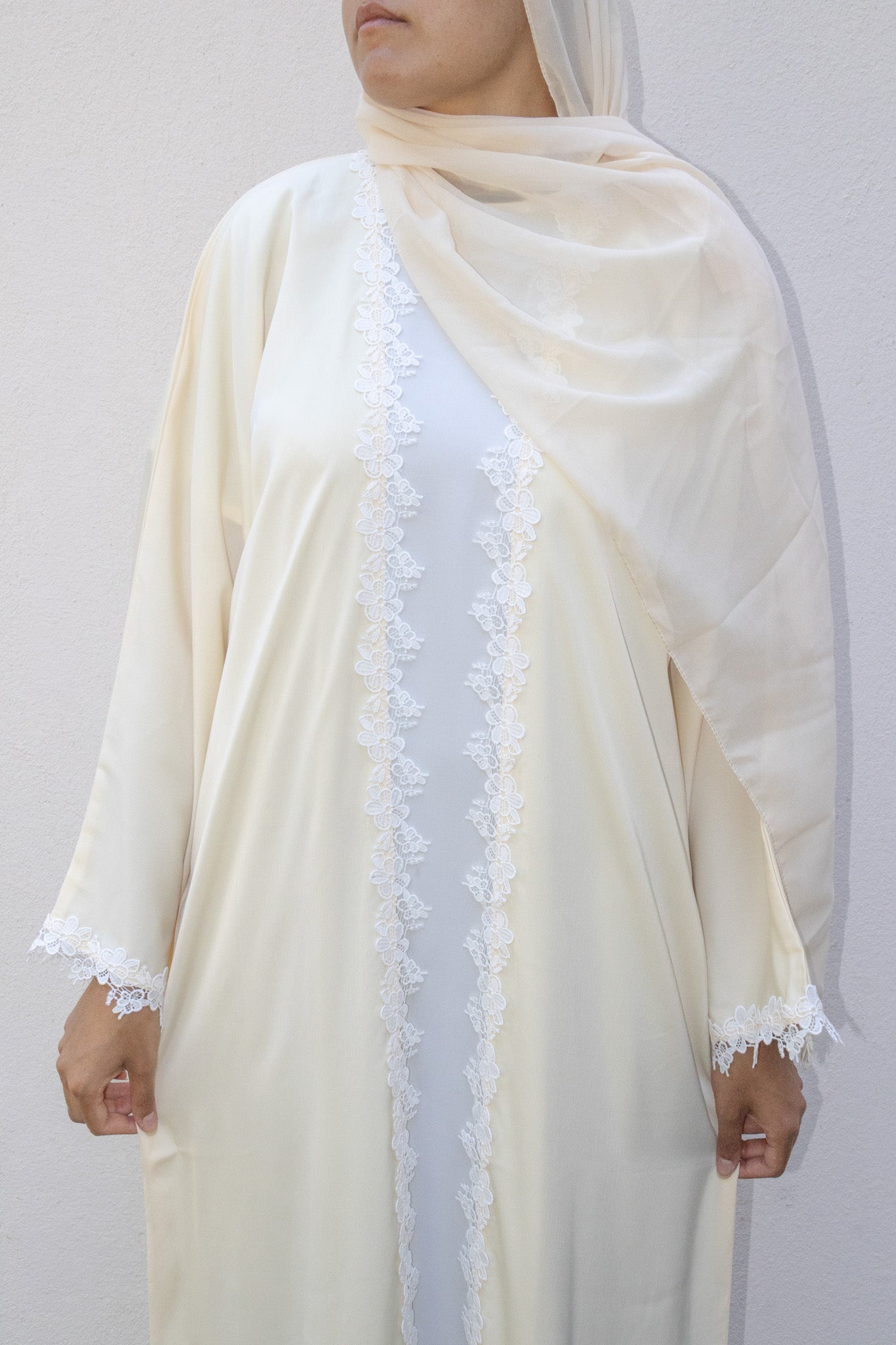 Abaya Yousra